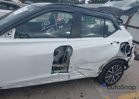 2023 Nissan Kicks Sr Xtronic Cvt from USA, damaged, VIN 3N1CP5DV7PL555989